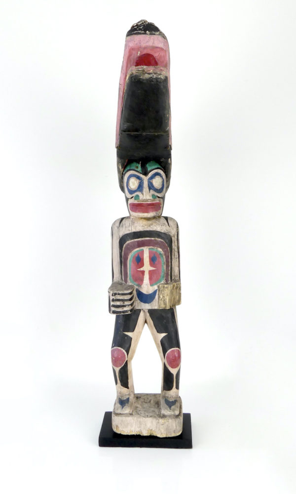 Statue d’ancêtre Kwakwak’wakw Tseiqami (face)