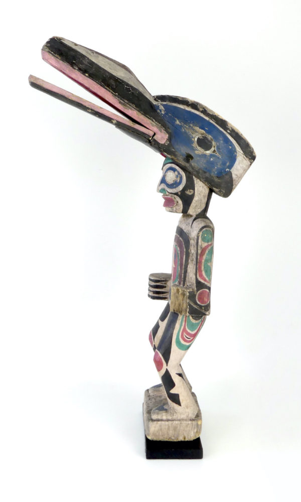 Statue d’ancêtre Kwakwak’wakw Tseiqami (profil)