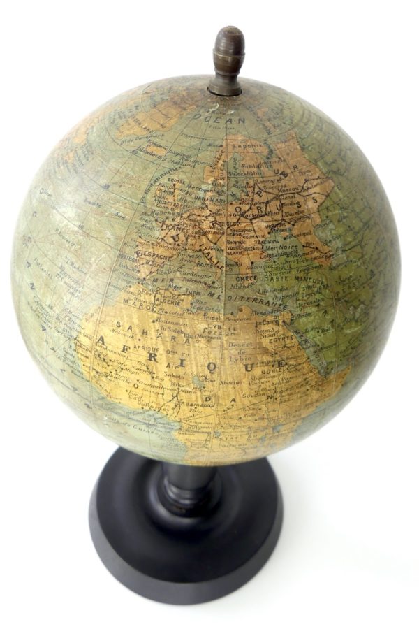 Globe terrestre de bureau droit J. Forest (dessus 3)