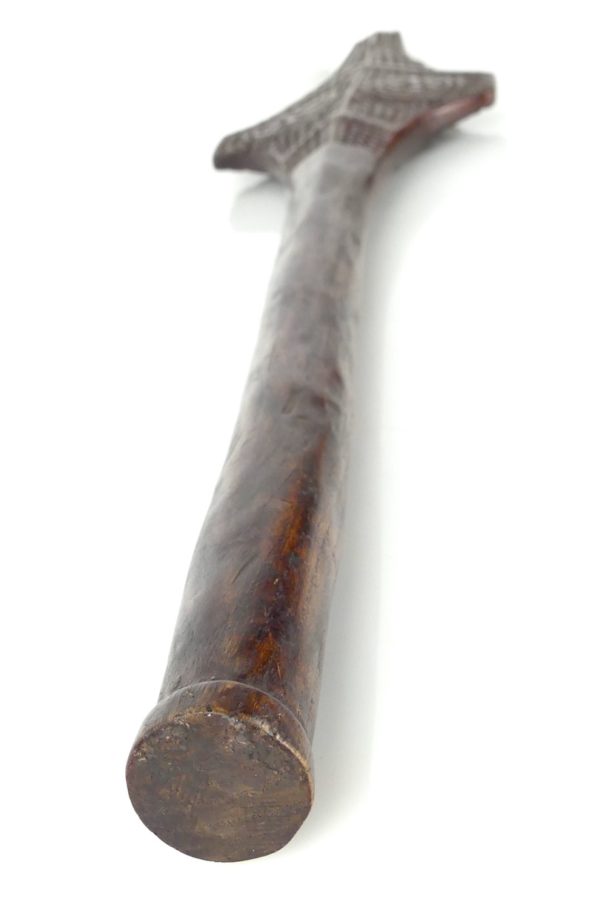 Massue Siriti fidjienne Gugu (dessous)