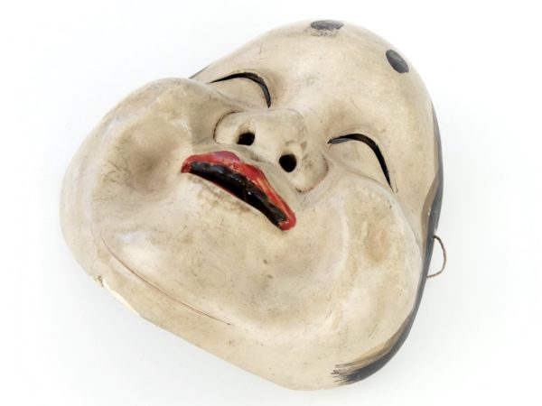 Vieux masque Ofukumen en bois (3/4)