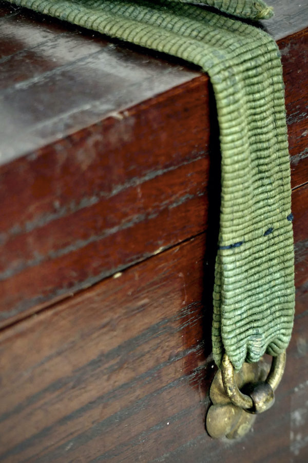 Vieux masque Kurohige dieu dragon (détail Menbako)