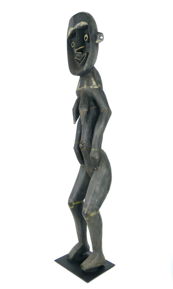 Sculpture féminine Nogwi Kwoma (3/4)