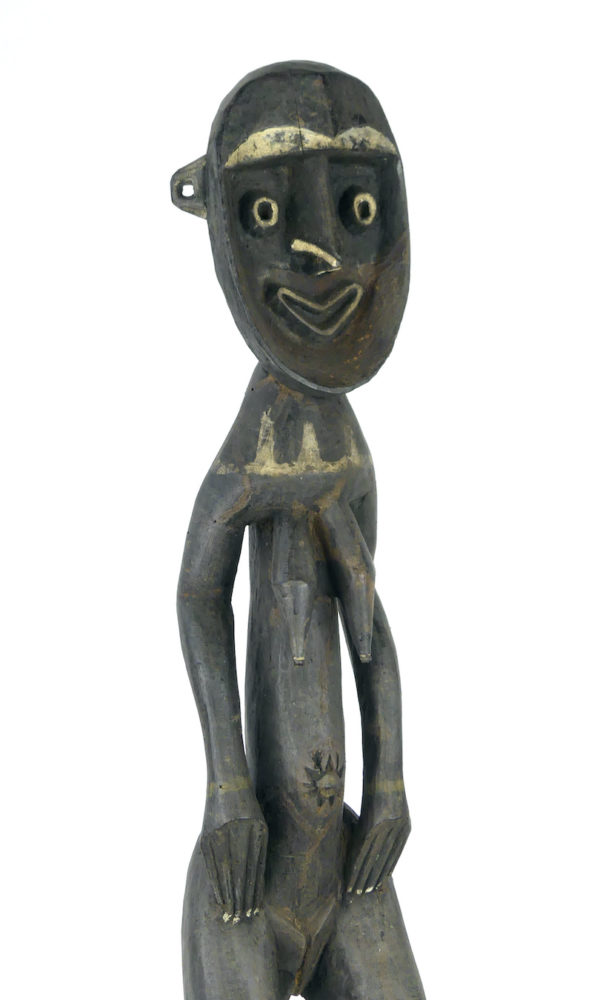 Sculpture féminine Nogwi Kwoma (détail 3/4)