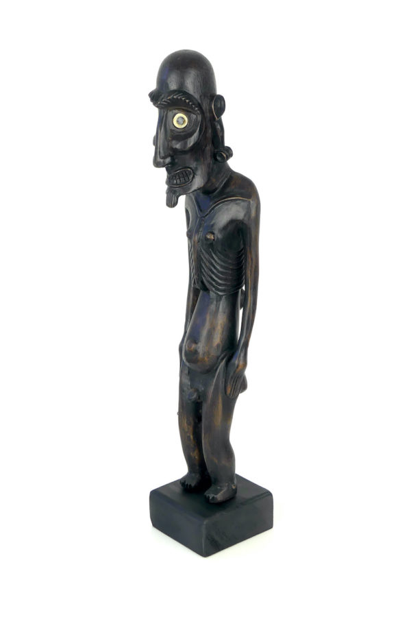 Moaï Kavakava sur socle en bois noirci (3/4)