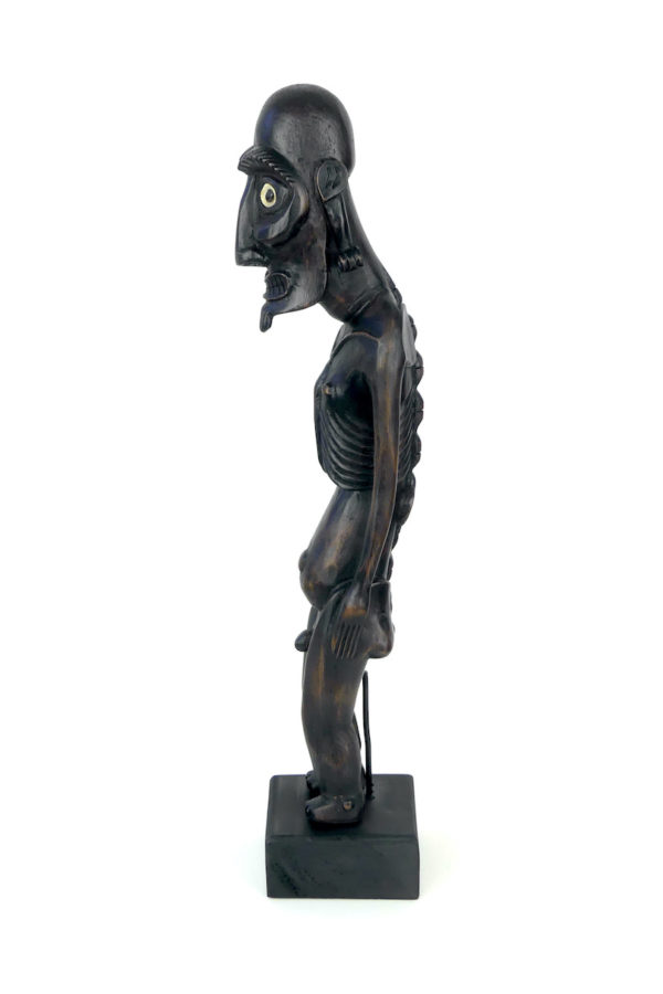 Moaï Kavakava sur socle en bois noirci (profil)