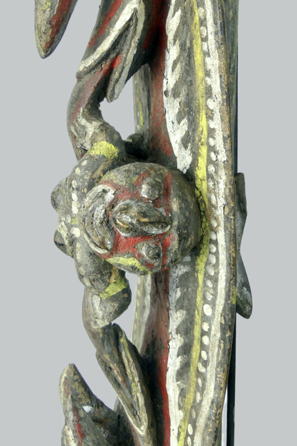 Figure Kwoma en bois de fer (détail profil)