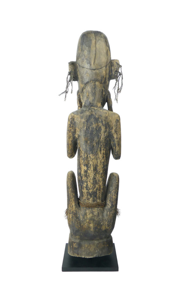 Sculpture d’ancêtre Yamok (dos)