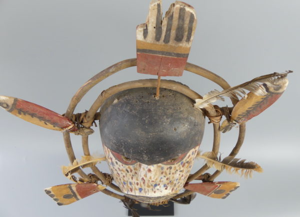 Masque anthropomorphe Esprit aux 2 poissons (dessus)
