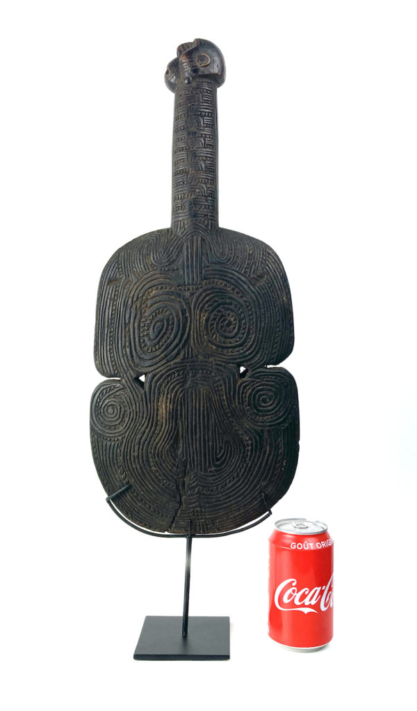 Kotiate rakau massue Maori en bois (face proportion)