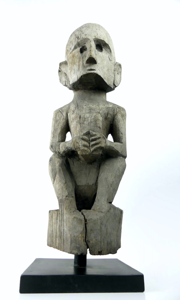Statue de protection Sumbanaise (face dessous)