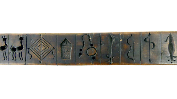 Zanpar tibétain ancien en bois gravé (détail)