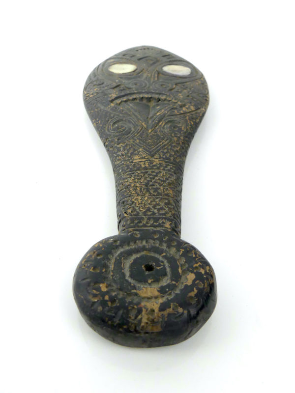 Patu massue courte Māori (dessous)