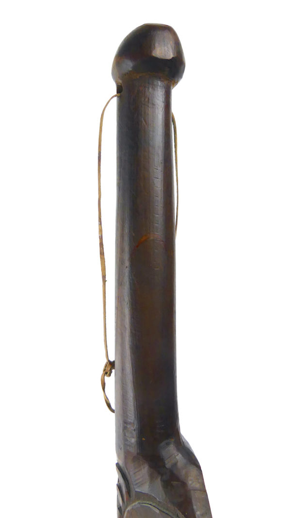 Patu massue Māori (détail poignée)