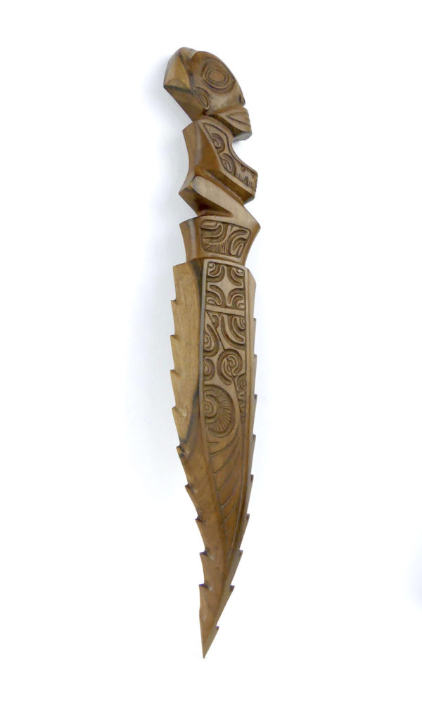Couteau Tiki Peka énana en Miro (3/4)