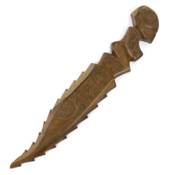 Couteau Tiki Peka énana en Miro (face 3/4)