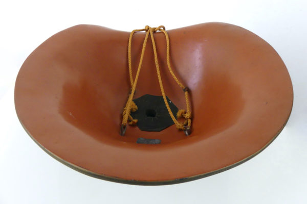 Jingasa casque traditionnel japonais (dessous)
