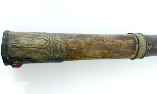 Trompette Kangling tibétaine ancienne (détail)