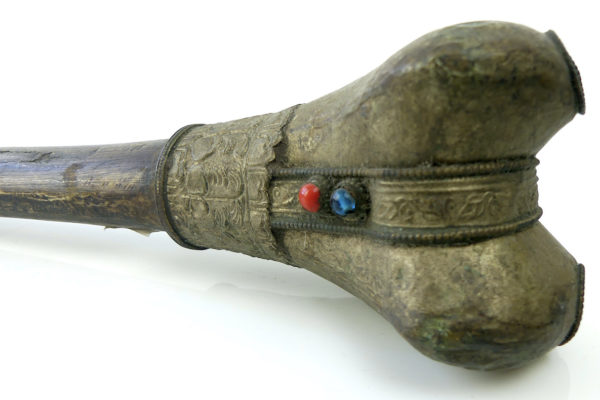 Trompette Kangling tibétaine ancienne (détail tête)