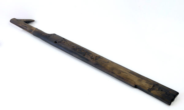 Sabre de guerrier Parang Ilang Mandau Dayak (face 3/4)
