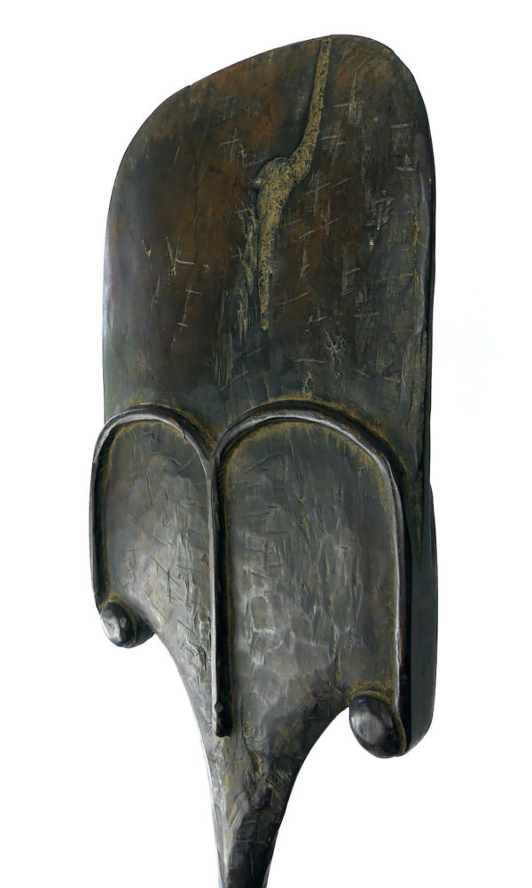 Pagaie de danse Rapa en bois de Toromiro (détail 3/4)