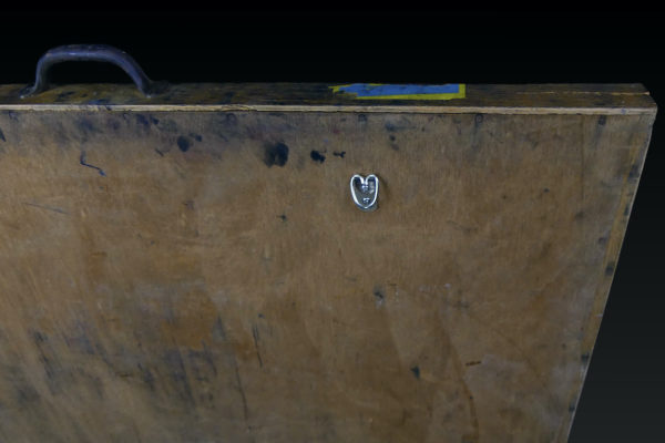 Grand cadre de caractères d’imprimerie en bois (détail dos)