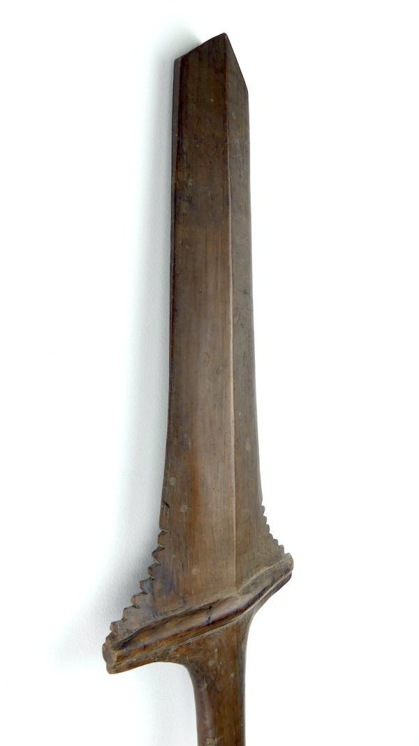 Grande massue de guerre Kinikini fidjienne (lame 3/4)