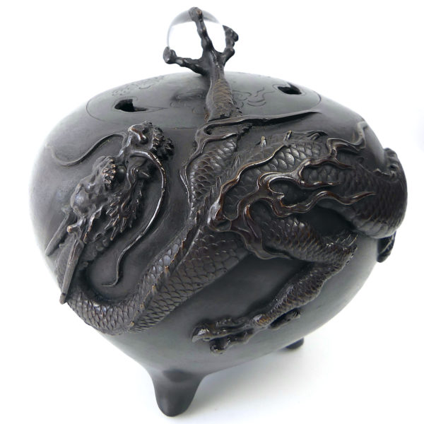 Encensoir dragon en bronze Meiji (face)
