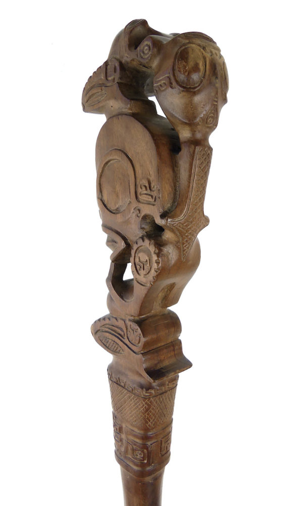 Bâton canne Tiki (détail 3/4)
