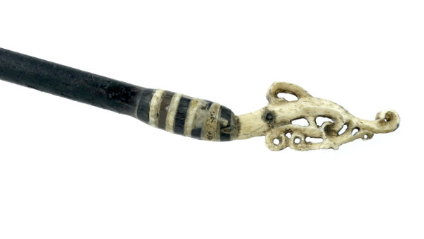 Baguette de tatouage Dayak (détail)