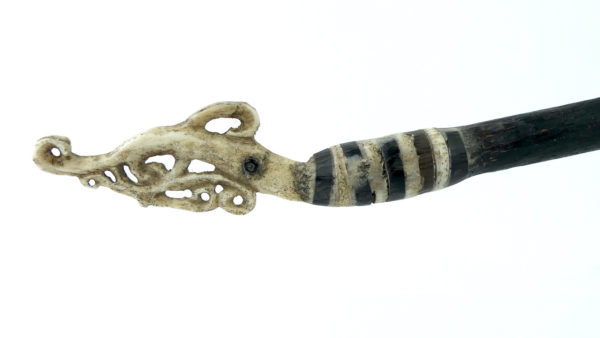 Baguette de tatouage Dayak (détail)