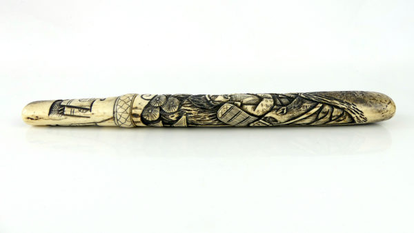 Aiguchi japonais en bois de cerf sculpté (profil)