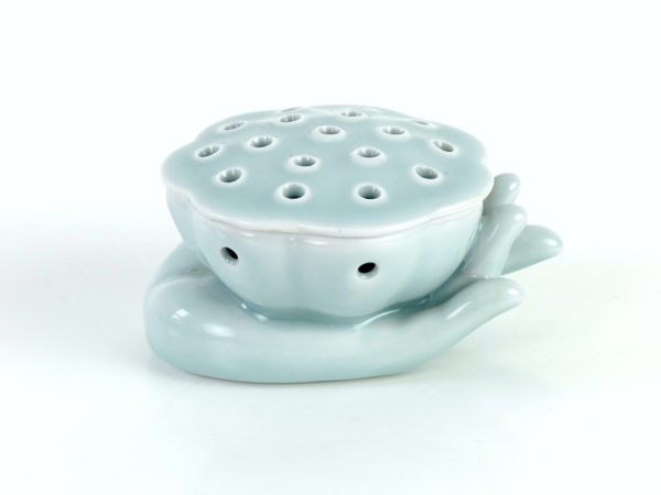 Encensoir chinois en porcelaine gousse de lotus (profil)