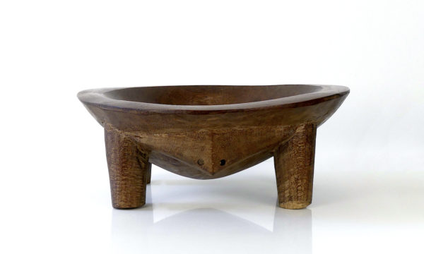 Grand bol Tanoa kava ancien des îles Fidji (face)