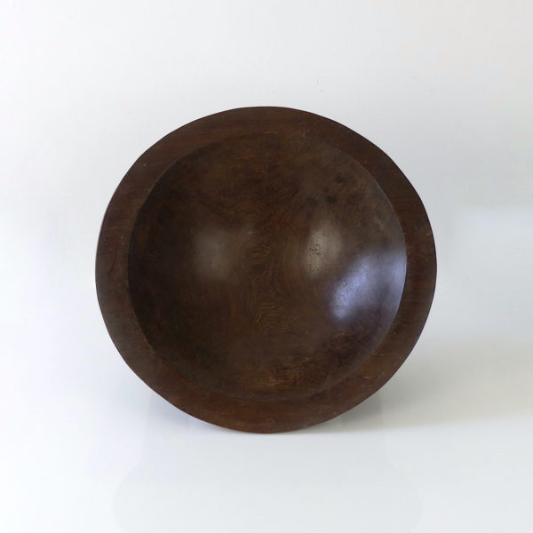 Grand bol Tanoa kava ancien des îles Fidji (dessus)