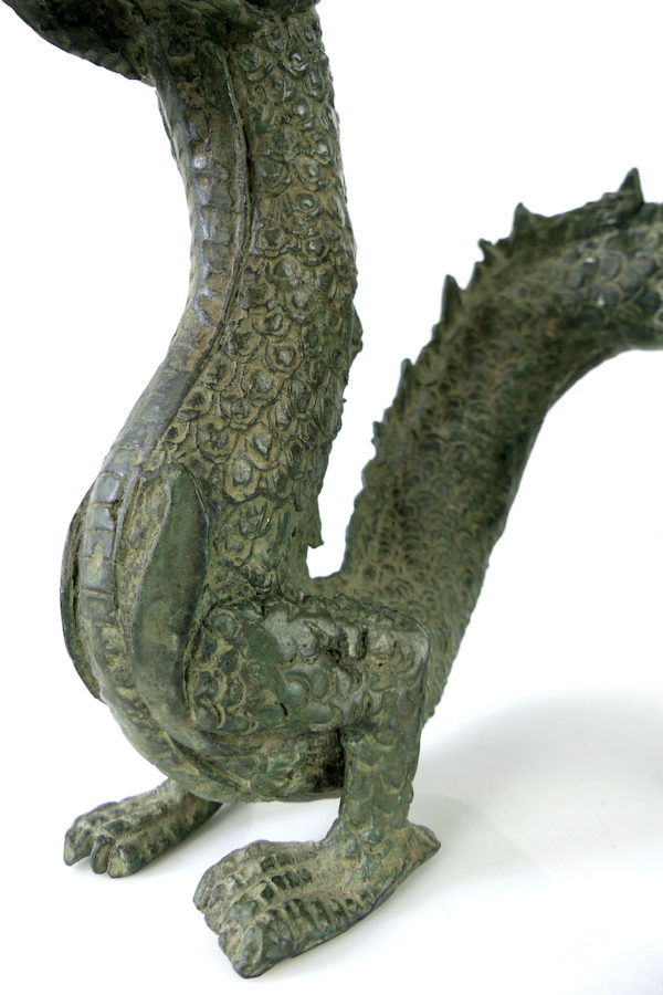 Bronze dragon oriental thaïlandais (détail)
