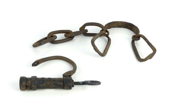 Fers de bagnard lourde entrave de chevilles avec clé (cadenas)