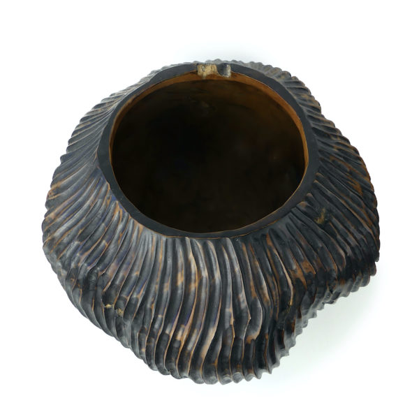 Cache-pot rond en racine de teck (dessus 3/4)