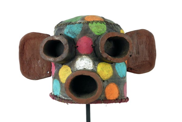Masque heaume d’esprit Hopi à pois multicolores (face)