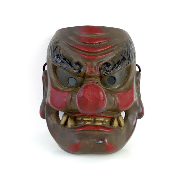 Masque Tengu ancien en terre cuite (face)