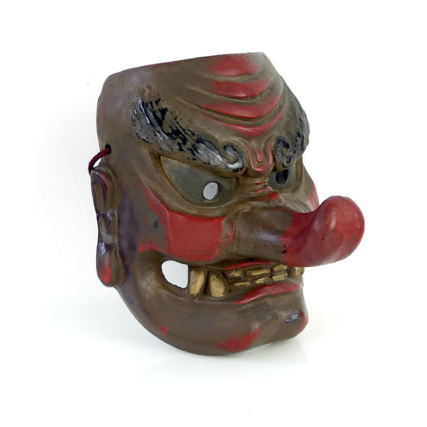 Masque Tengu ancien en terre cuite (3/4)