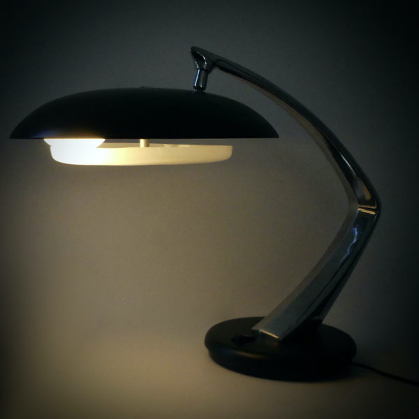 Lampe Boomerang Fase (allumé)