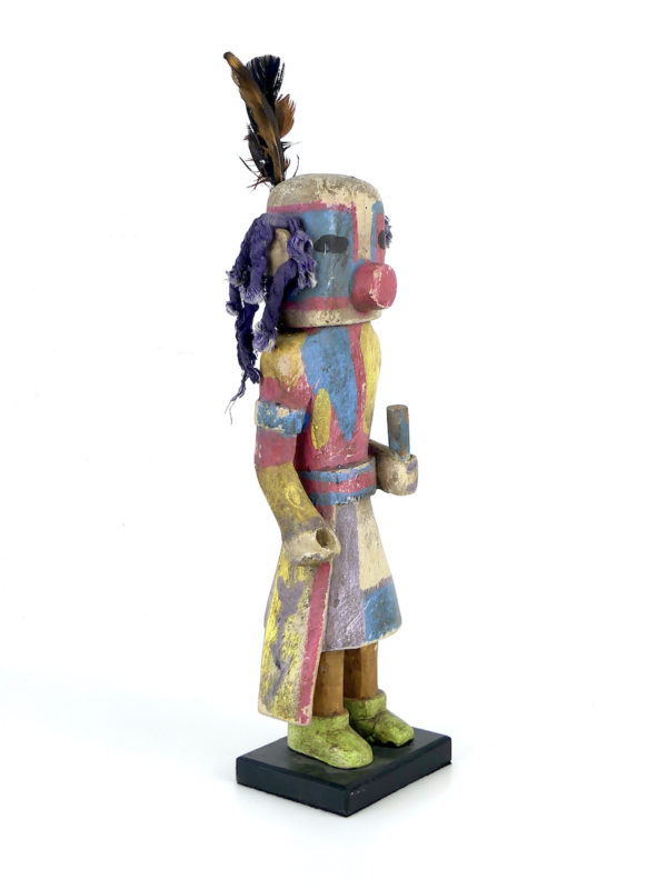 Poupée Kachina aux boucles mauves en bois (3/4)