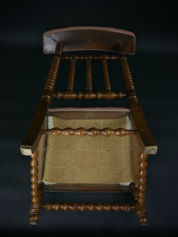 Prie-dieu antique XIXe style Napoléon III (dessous)