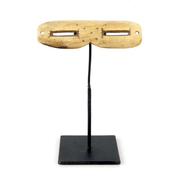 Lunettes des neiges à fentes Nigaugek Yupik (face)