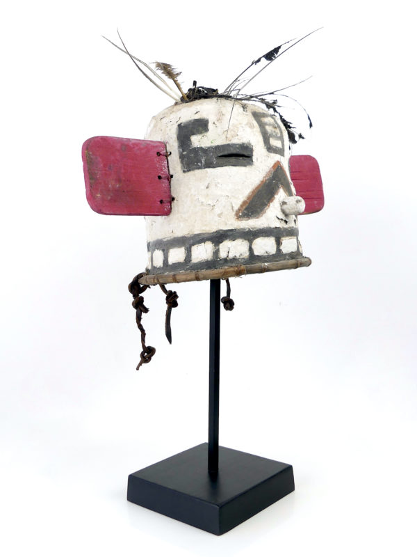 Masque heaume aux oreilles roses Kachina Hopi (3/4)