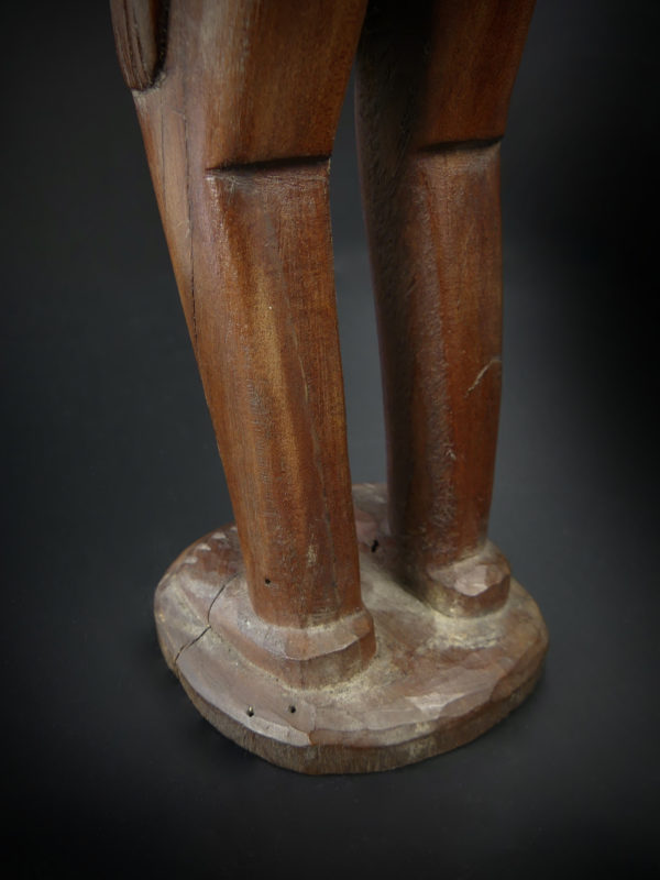Moaï Kavakava ancien Rapa Nui (détail)