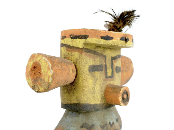 Poupée Kachina aux oreilles coniques Hopi Arizona USA (détail 3/4)