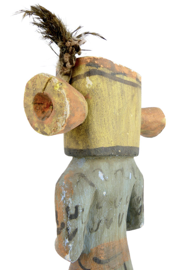 Poupée Kachina aux oreilles coniques Hopi Arizona USA (détail 3/4 dos)