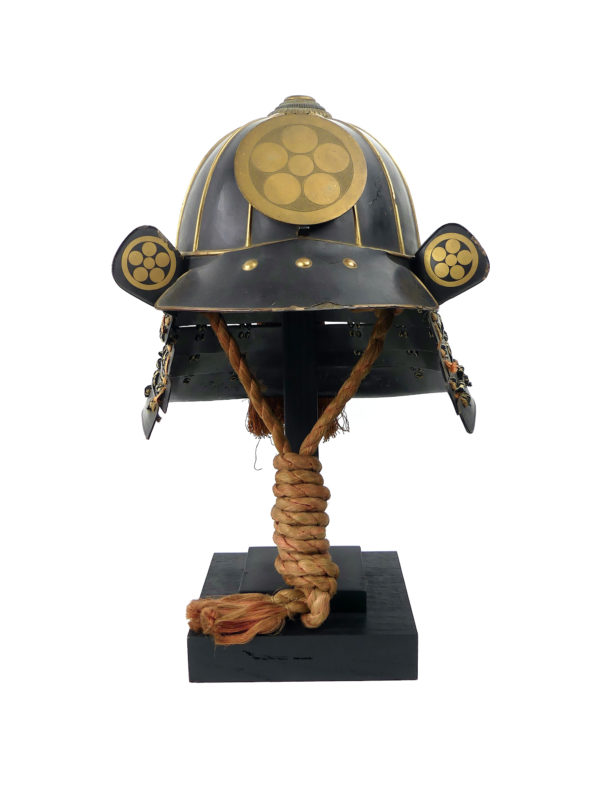 Kabuto Hoshi Umebachi de samouraï noir et or shōwa (face)